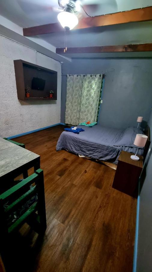 Hostal Henua Roa 앙가로아 외부 사진