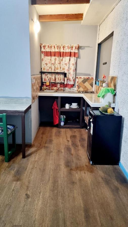 Hostal Henua Roa 앙가로아 외부 사진
